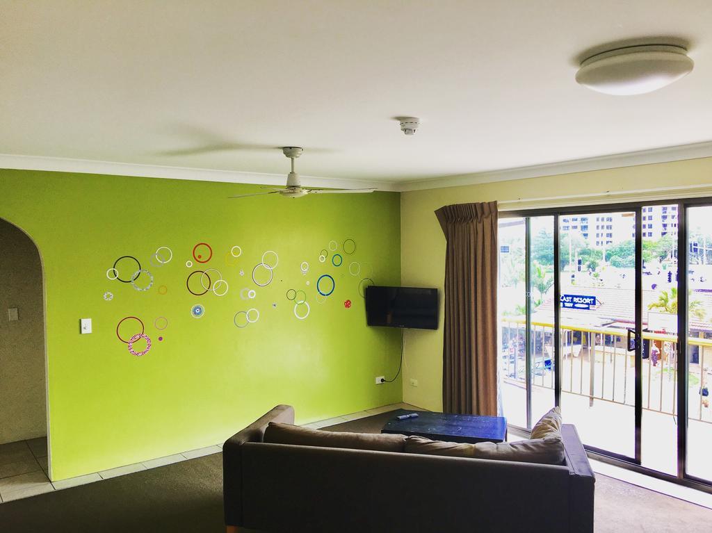 Maxmee Backpackers Resort Gold Coast Ngoại thất bức ảnh
